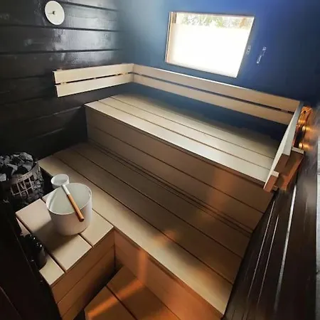 Naava Chalet Sirkka